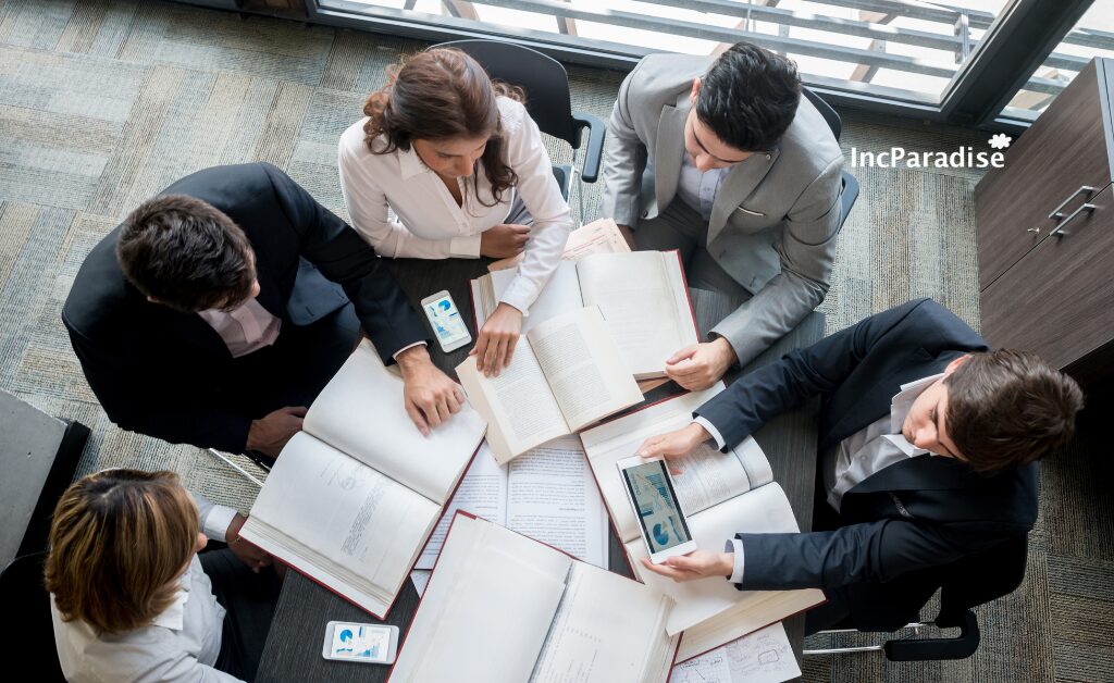 Difference between LLC and Corporation
